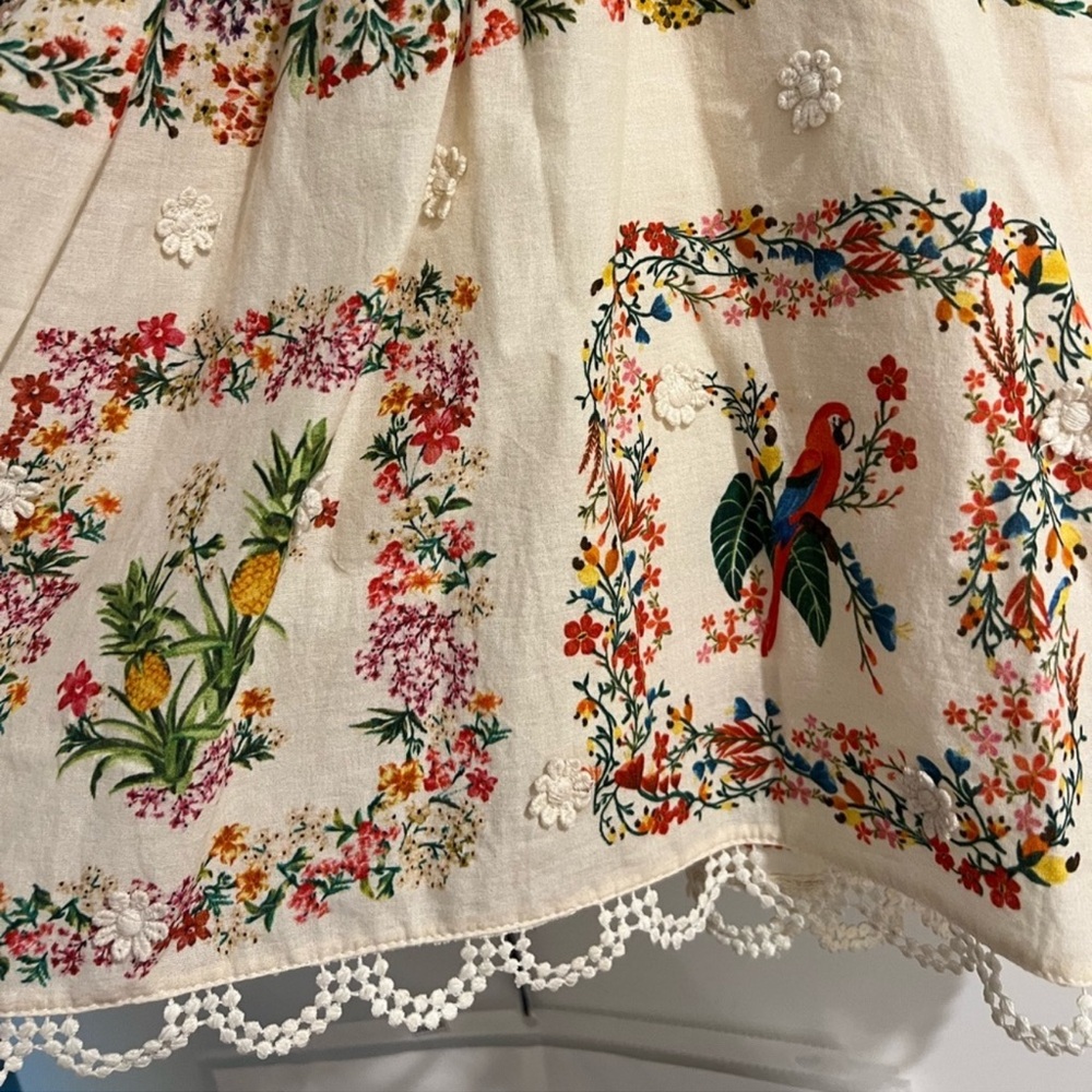 FARM Rio Cream Floral Off-Shoulder Crochet-Trim Top - Picture 4 of 12
